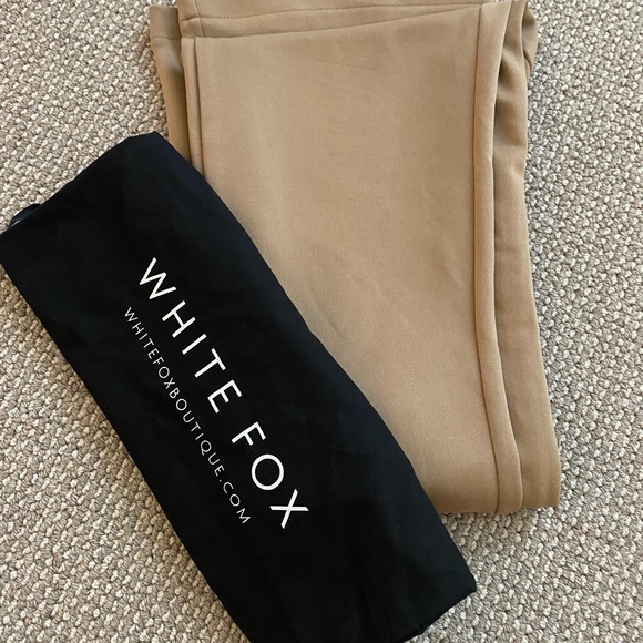 SOLD! Whitefox Boutique ‘Fearless Pants Tan’ size small - Picture 4 of 6